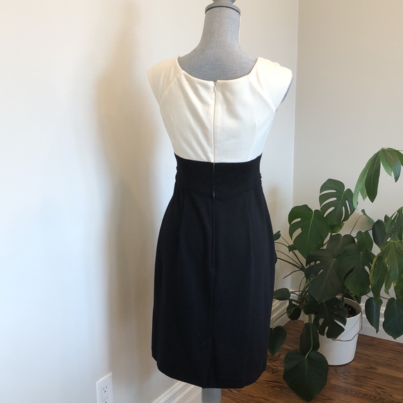 Perfect Dress that can transition from work to after work drinks as a night out. - Picture 3 of 9